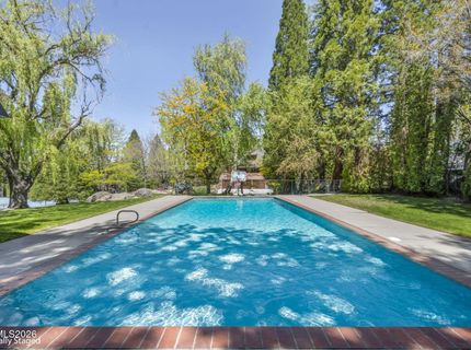 2040 Parkridge Circle, Reno, NV 89509 Photo