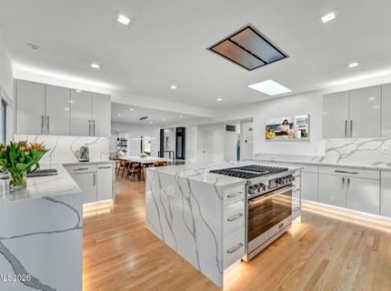 2040 Parkridge Circle, Reno, NV 89509 Photo