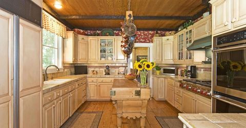 850 Sheridan Lane, Gardnerville, NV 89460 Photo