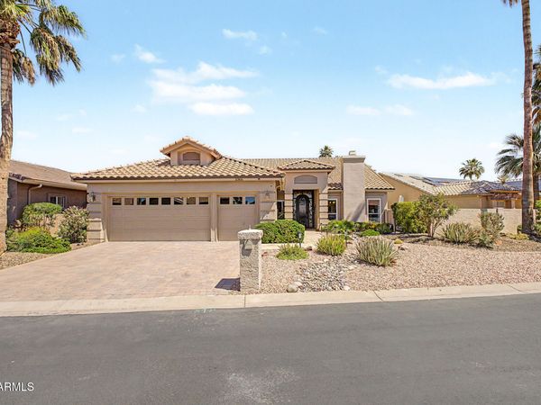 10806 E NAVAJO Drive, Sun Lakes, AZ 85248