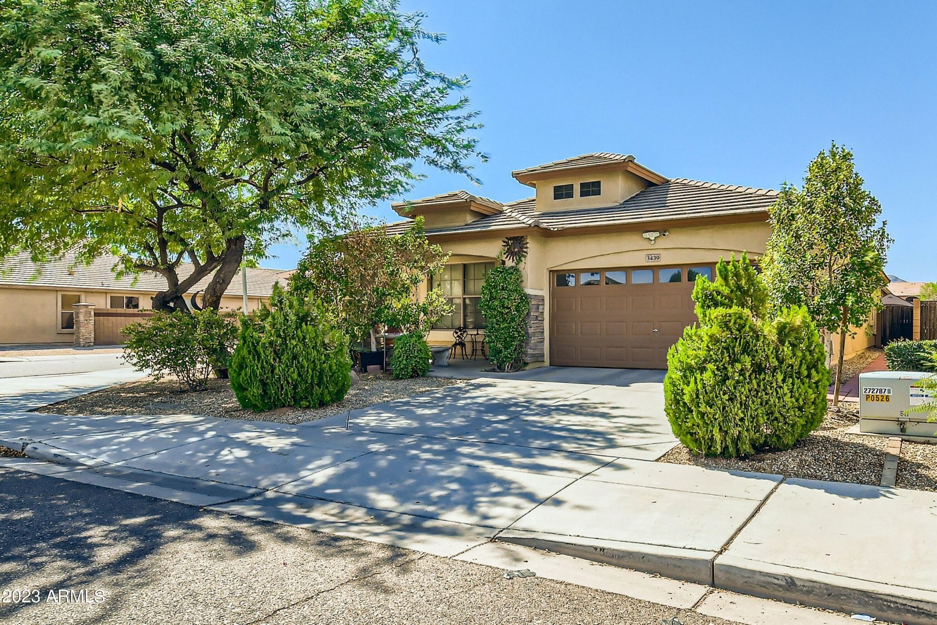 3439 W Saint Anne Avenue, Phoenix, AZ 85041 Main Photo