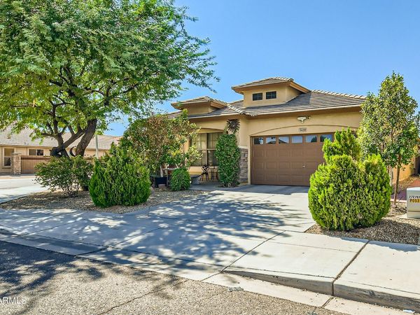 3439 W SAINT ANNE Avenue, Phoenix, AZ 85041