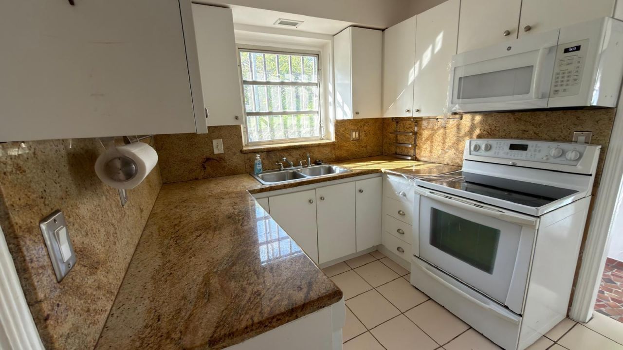 175 SW 25th Road, Miami, FL 33129 Photo