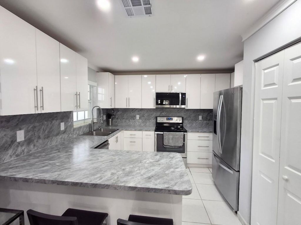 408 NW 108th Terrace Nw, Unit 408, Pembroke Pines, FL 33026 Photo