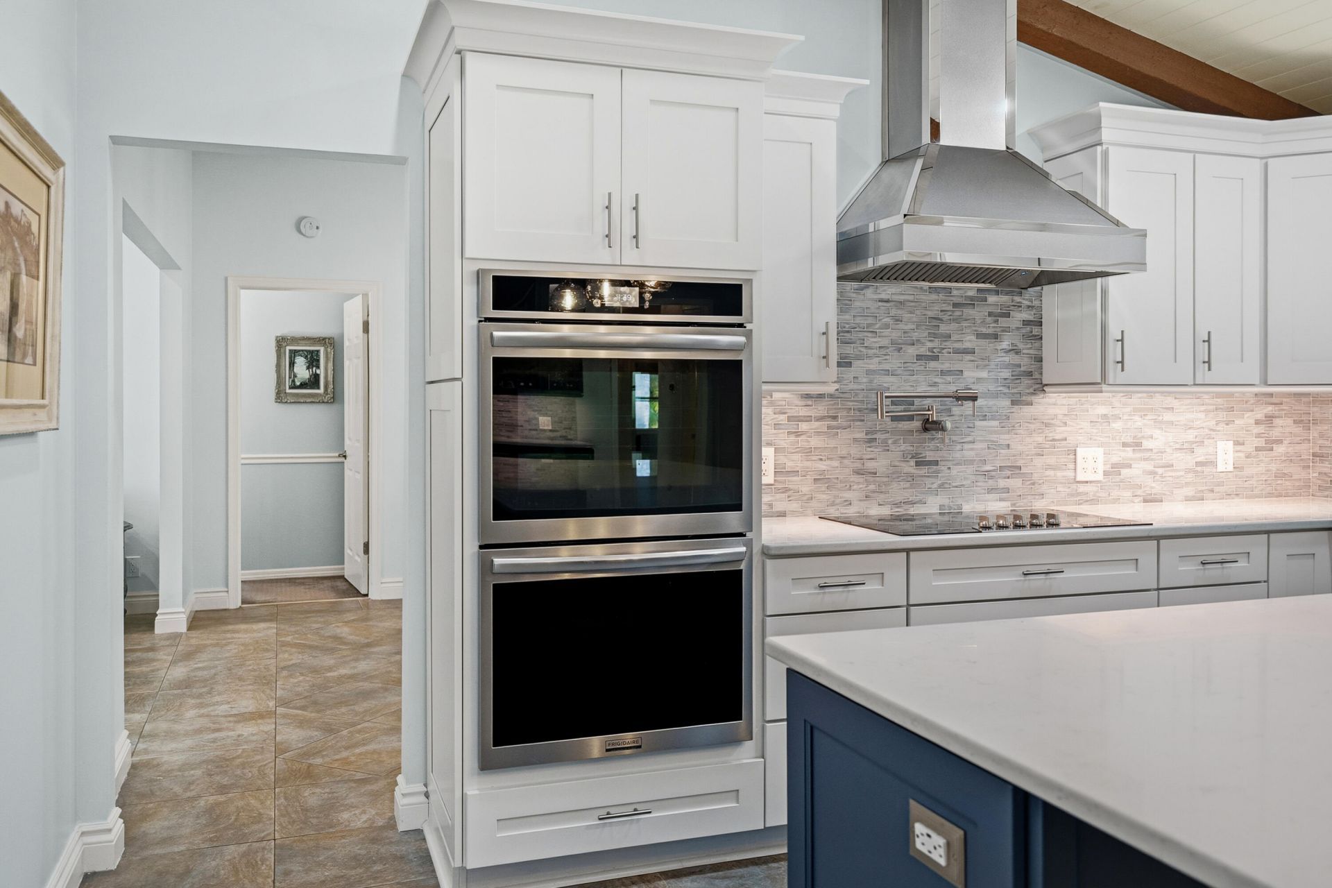 19785 Castlewood Drive, Jupiter, FL 33458 Photo