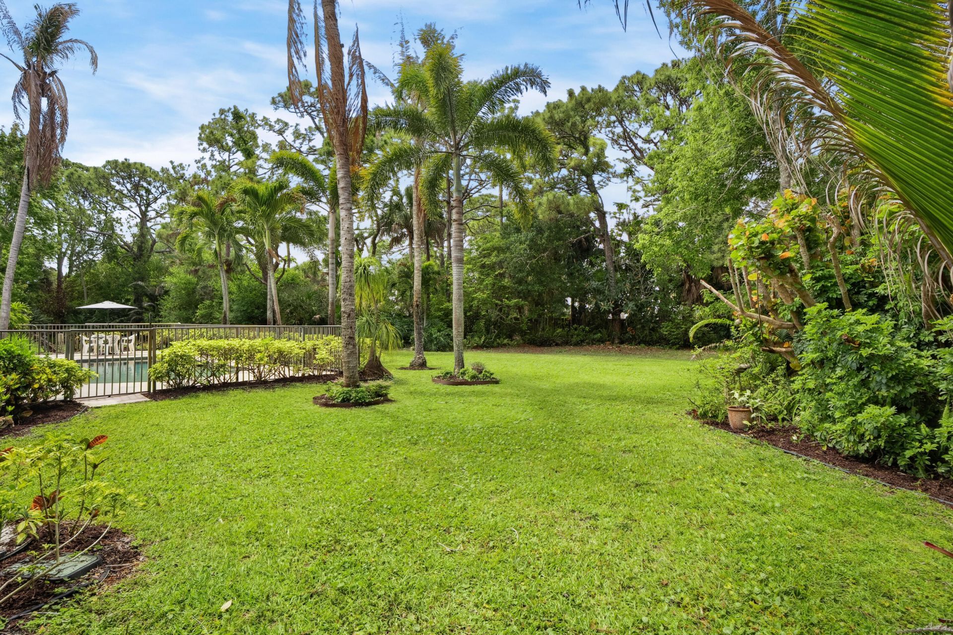 19785 Castlewood Drive, Jupiter, FL 33458 Photo