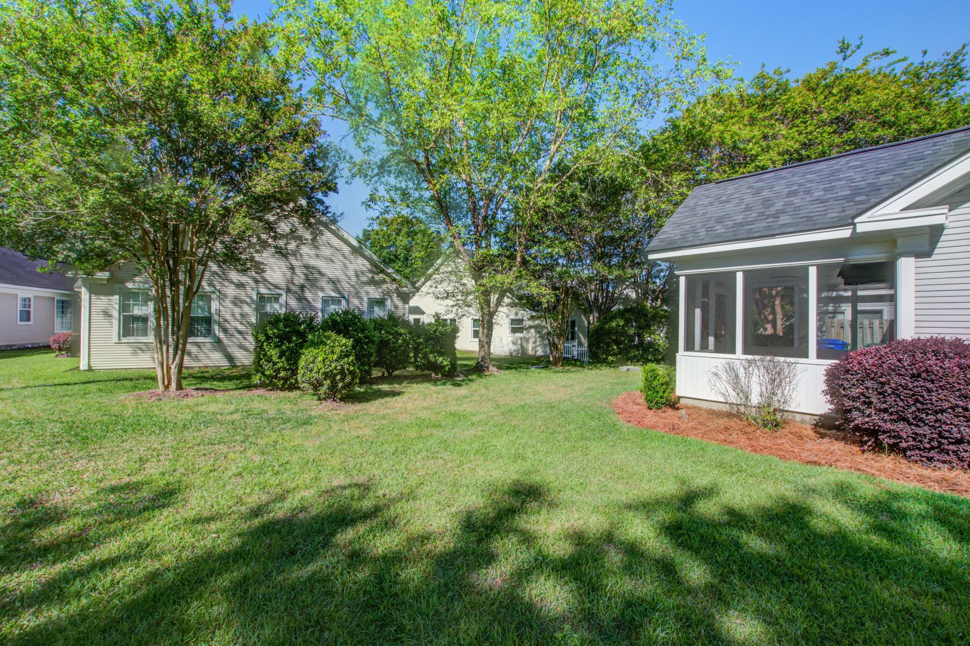 2417 Hansard Drive Photo 28