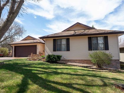 4021 TETON TRACE Sioux City, IA 51104