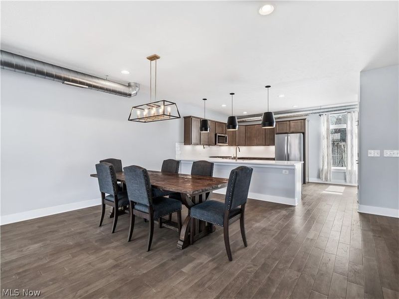 4191 Lorain Court , Cleveland, OH 44113 Photo 12