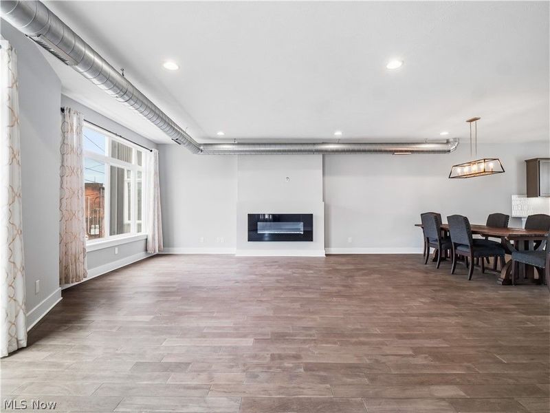 4191 Lorain Court , Cleveland, OH 44113 Photo 13