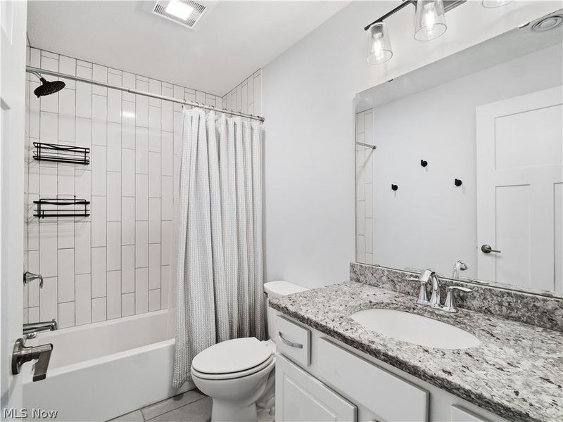 4191 Lorain Court , Cleveland, OH 44113 Photo 21