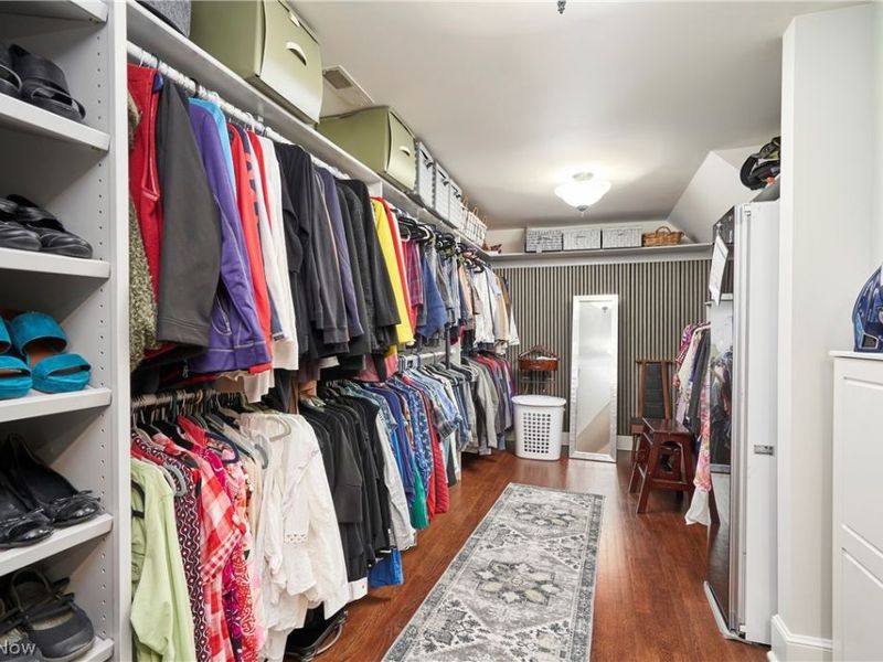 69 E Fairlawn Boulevard , Akron, OH 44313 Photo 31