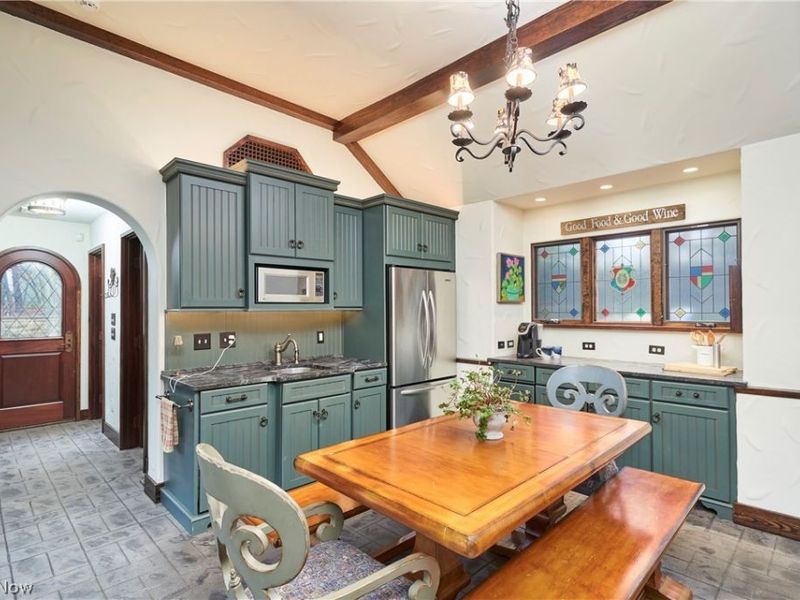 69 E Fairlawn Boulevard, Akron, OH 44313 Photo 46