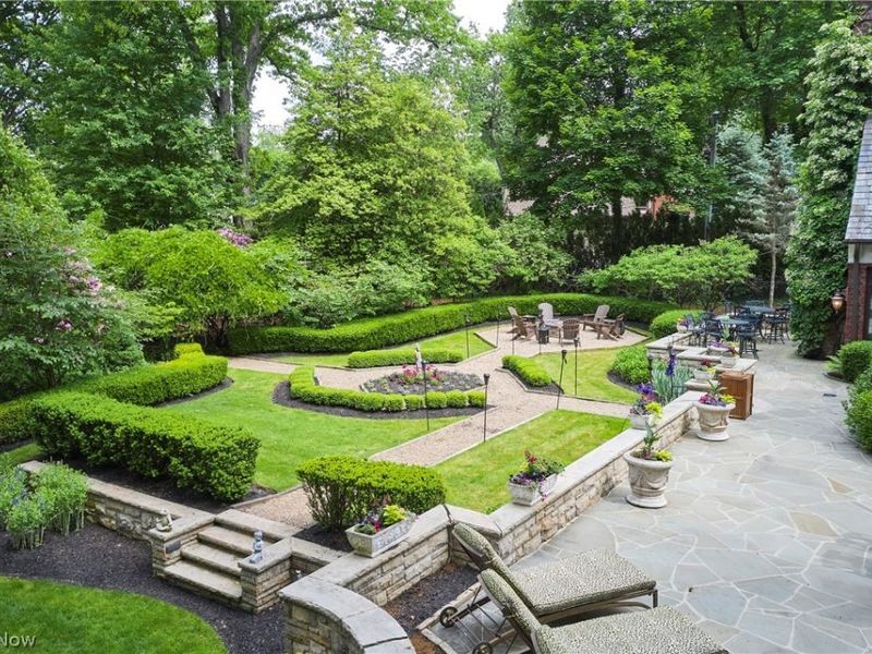 69 E Fairlawn Boulevard , Akron, OH 44313 Photo 7