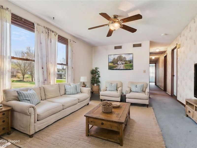 5511 Bonham Avenue NW, Canal Fulton, OH 44614 Photo 2