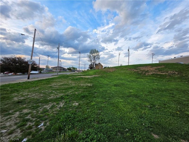 501 Wheeling Avenue, Cambridge, OH 43725 Photo 1