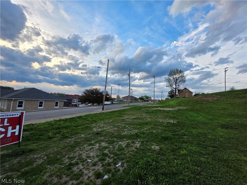 501 Wheeling Avenue, Cambridge, OH 43725 Photo 6