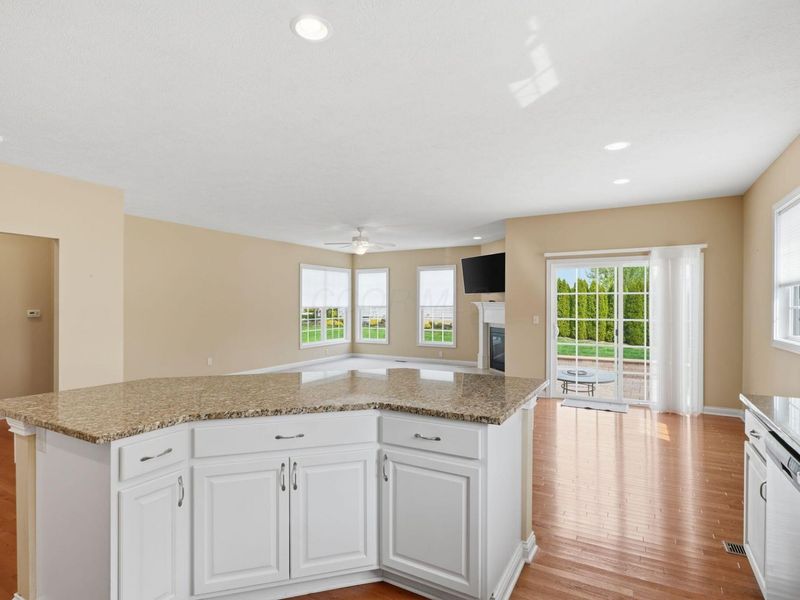 6184 Rays Way, Unit 22, Hilliard, OH 43026 Photo 17