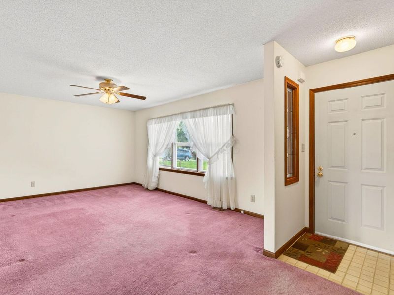216 Westwood Drive, Circleville, OH 43113 Photo 18