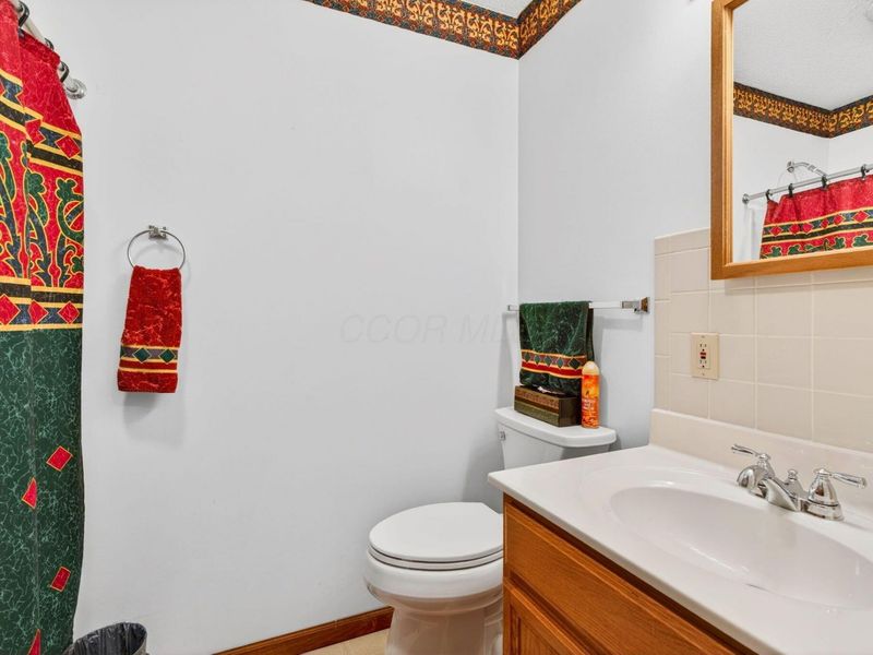 216 Westwood Drive, Circleville, OH 43113 Photo 36