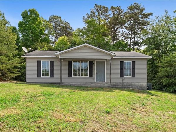 332 Lavista Drive SW, Calhoun, GA 30701