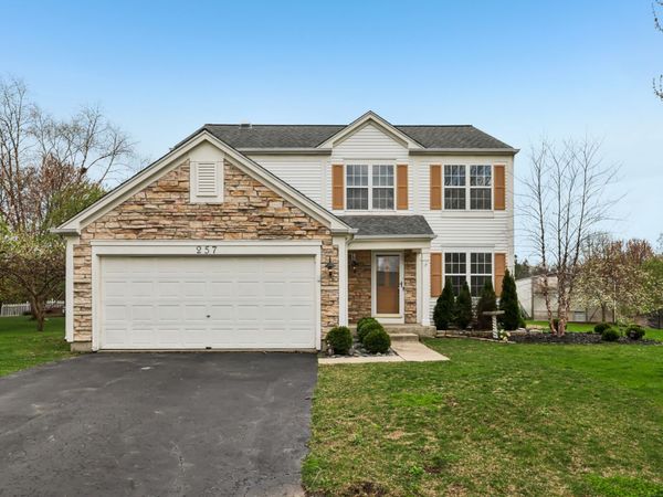 257 Indian Ridge Lane SE, Lake Villa, IL 60046