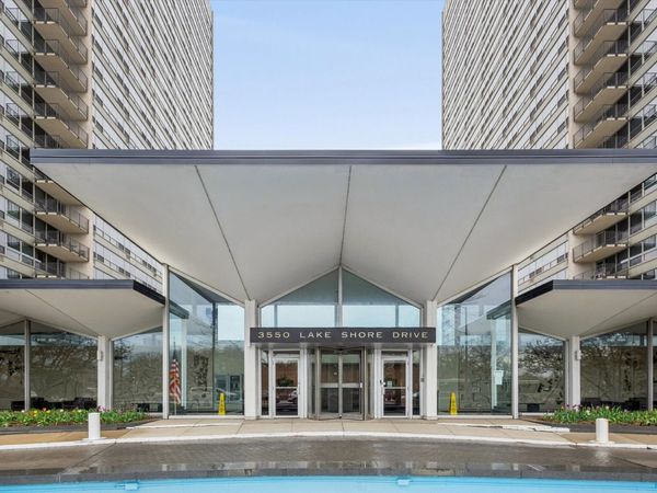 3550 N Lake Shore Drive , Unit 1620, Chicago, IL 60657