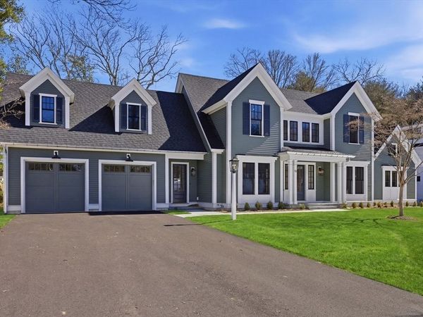 51 Revolutionary Road, Concord, MA 01742
