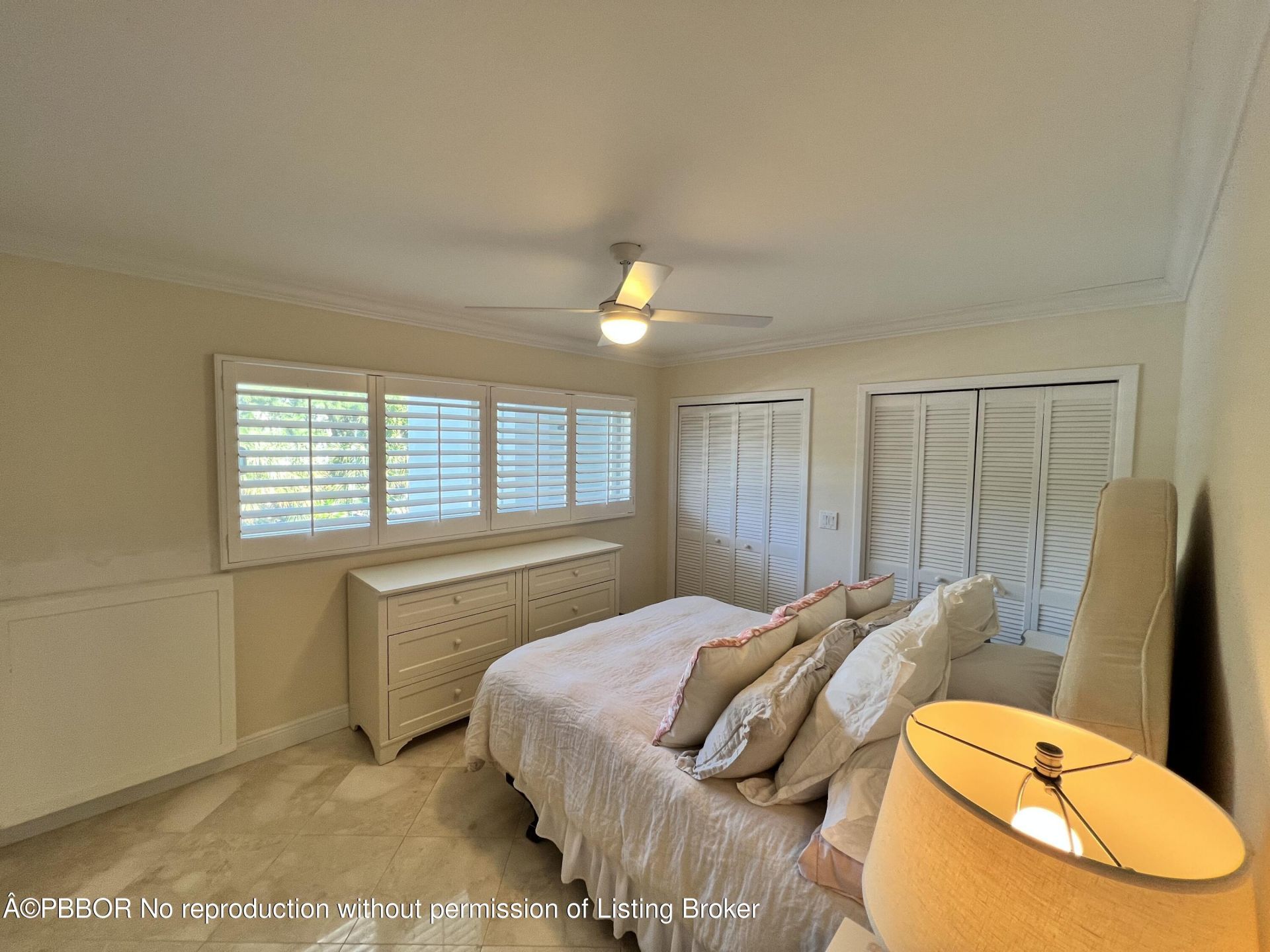 139 Sunrise Avenue, Unit 202, Palm Beach, FL 33480 Photo