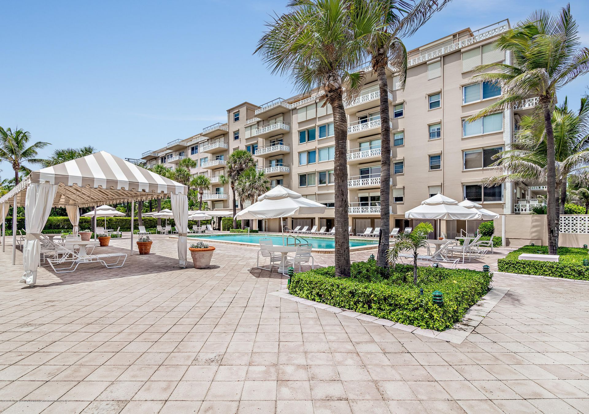 139 Sunrise Avenue, Unit 202, Palm Beach, FL 33480 Photo