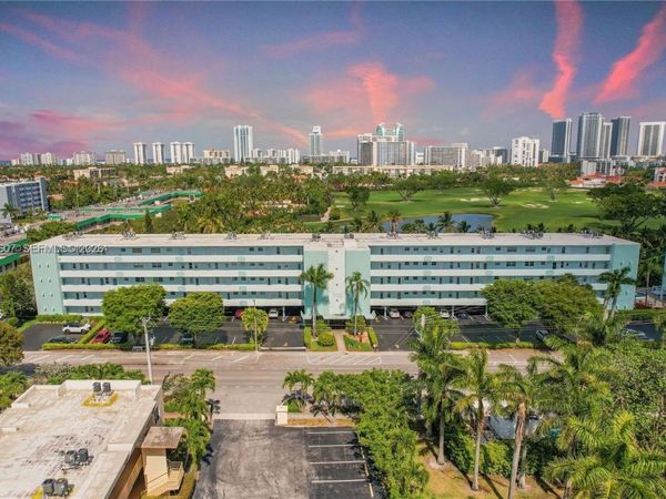 700 NE 14th Ave, Unit 407, Hallandale Beach, FL 33009