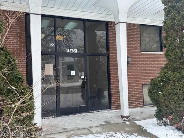 18451 W 12 Mile Road , Lathrup Village, MI 48076