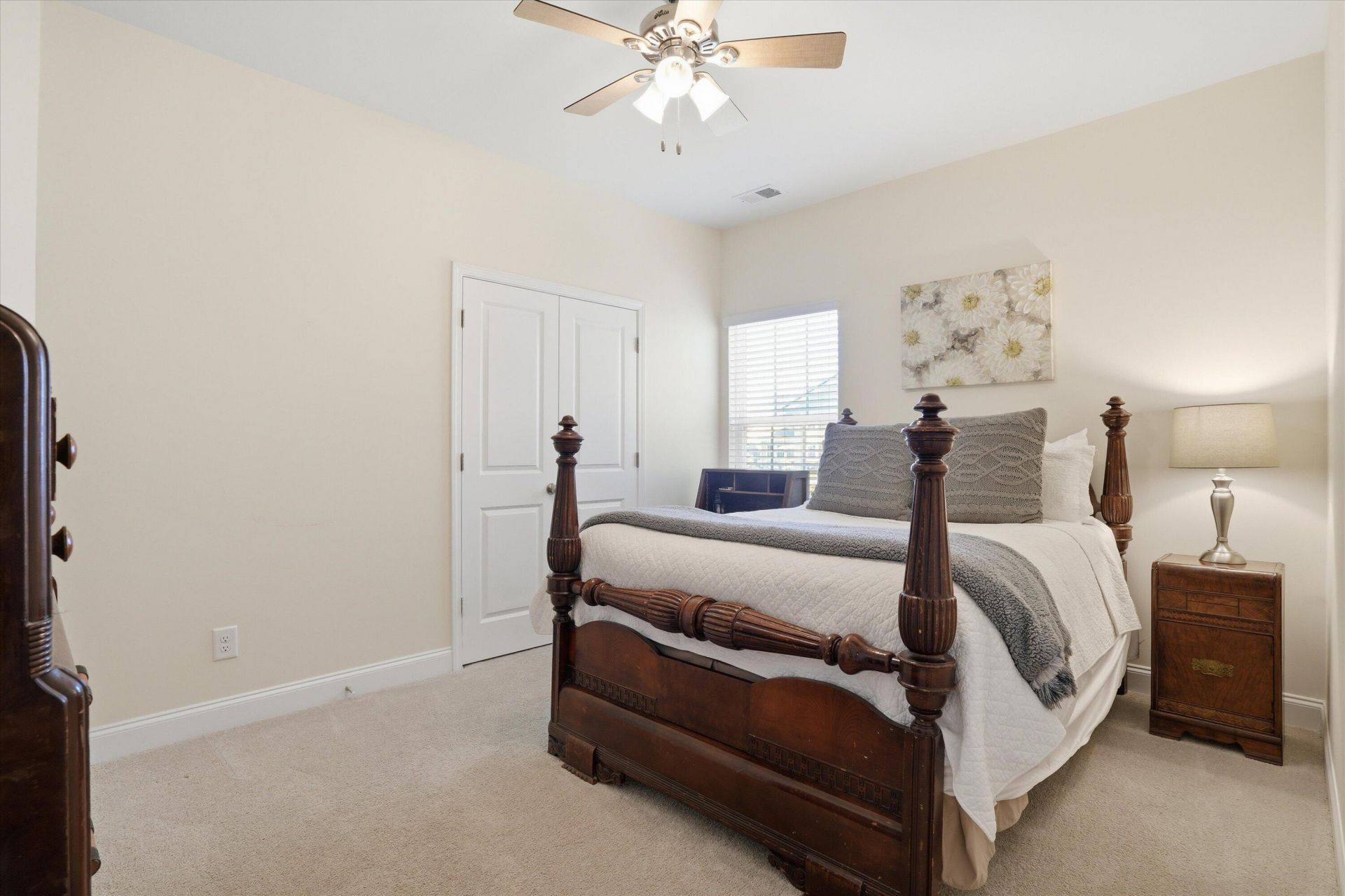 9712 Table Mountain Lane Photo 16