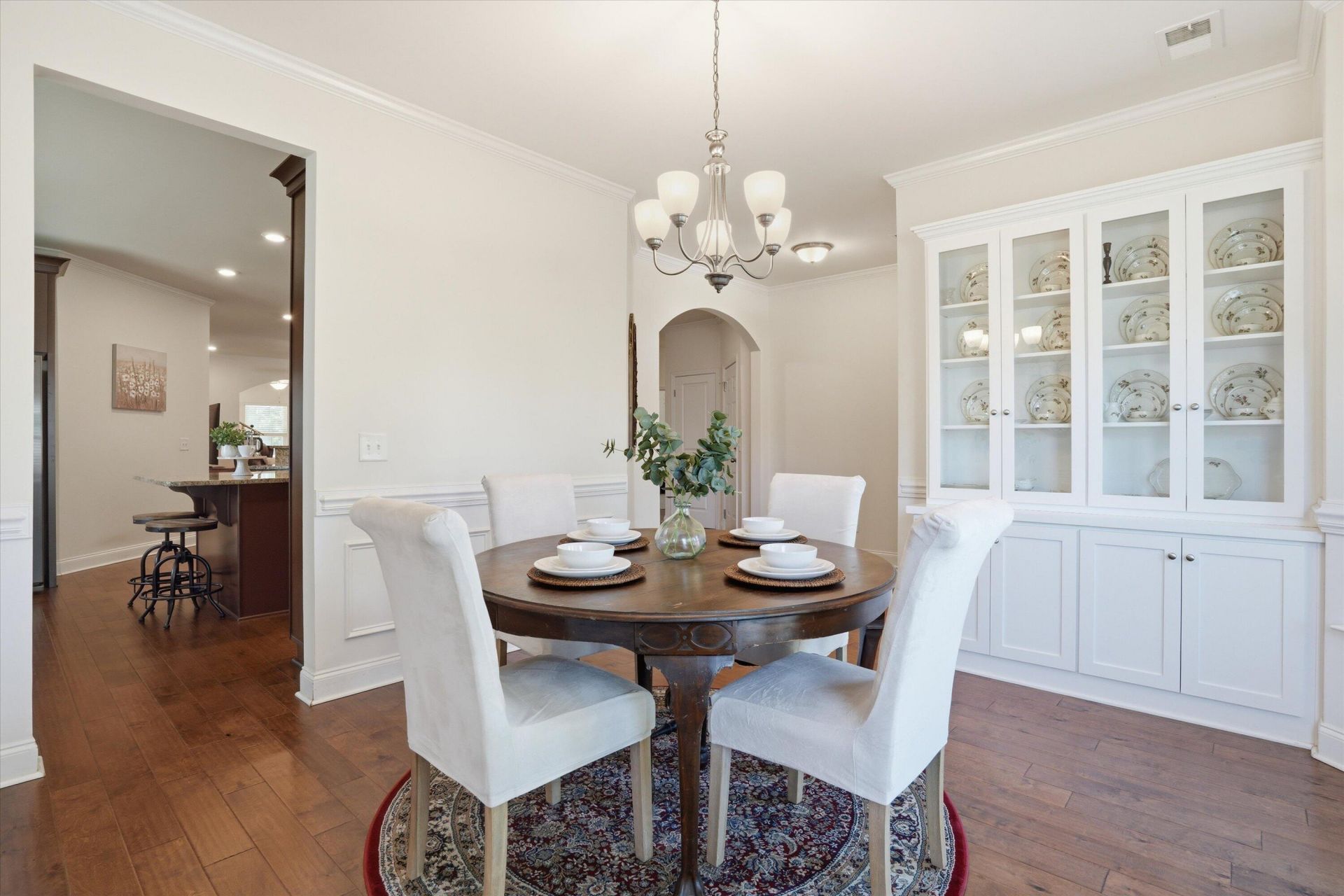 9712 Table Mountain Lane Photo 4