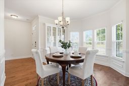 9712 Table Mountain Lane photo 4