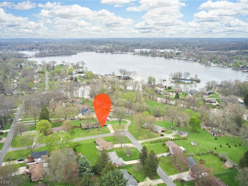 5008 Laddie Drive, New Franklin, OH 44319 Photo 4