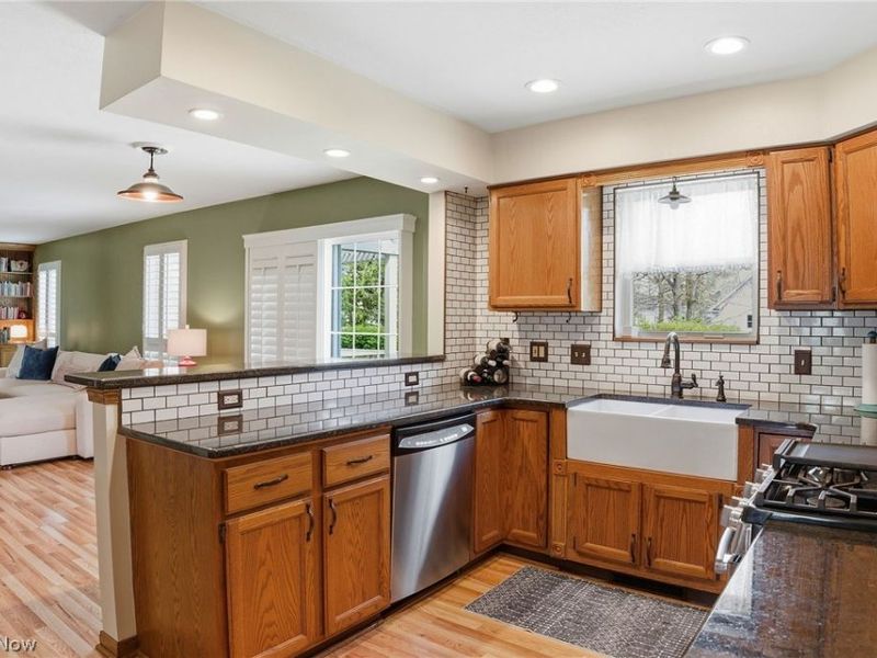 1271 Atterbury Drive, Macedonia, OH 44056 Photo 10