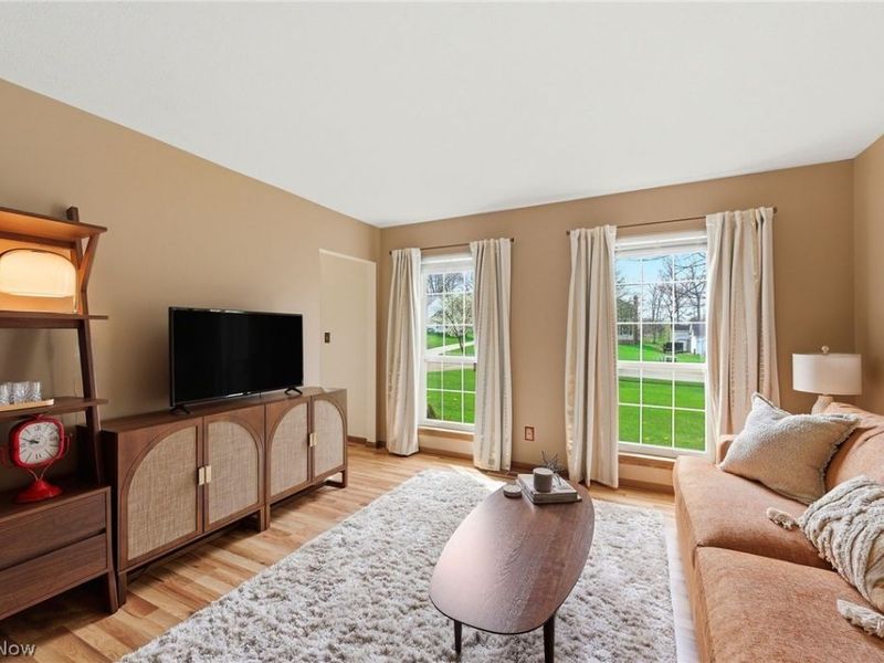 1271 Atterbury Drive, Macedonia, OH 44056 Photo 4