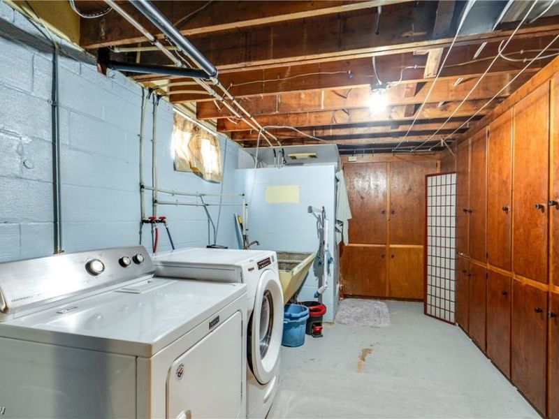 144 Perry Drive NW, Canton, OH 44708 Photo 18