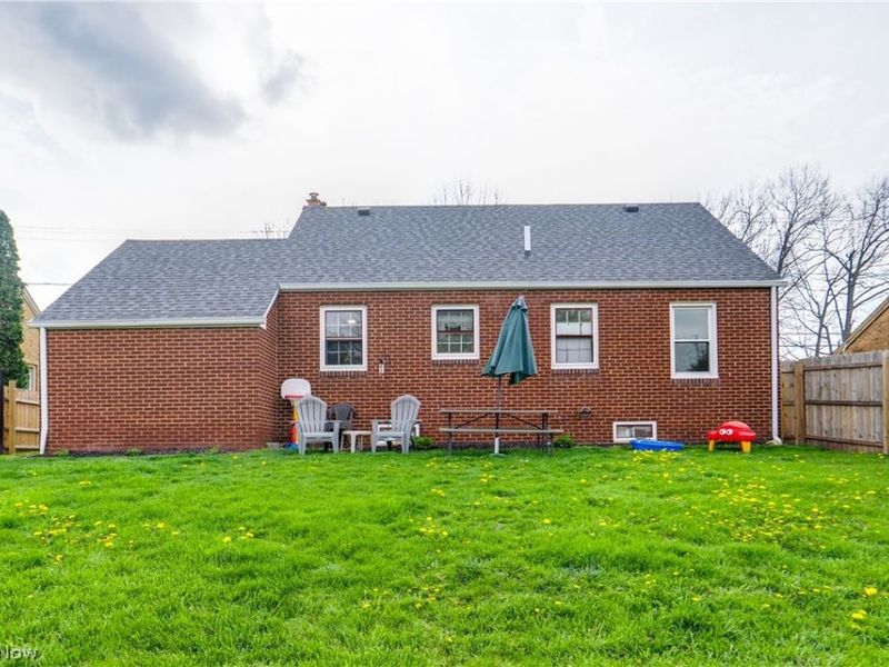 144 Perry Drive NW, Canton, OH 44708 Photo 20