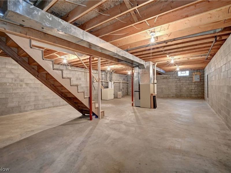 445 N George Street, West Lafayette, OH 43845 Photo 12