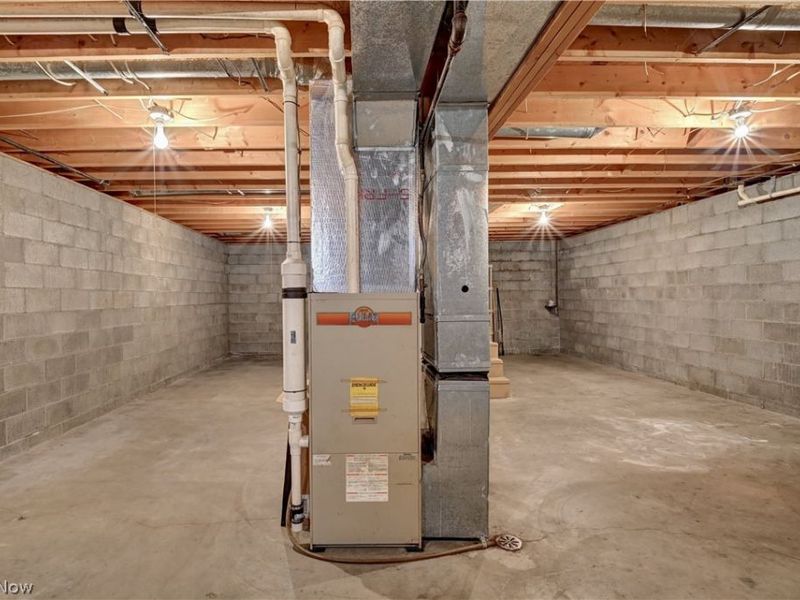 445 N George Street, West Lafayette, OH 43845 Photo 16