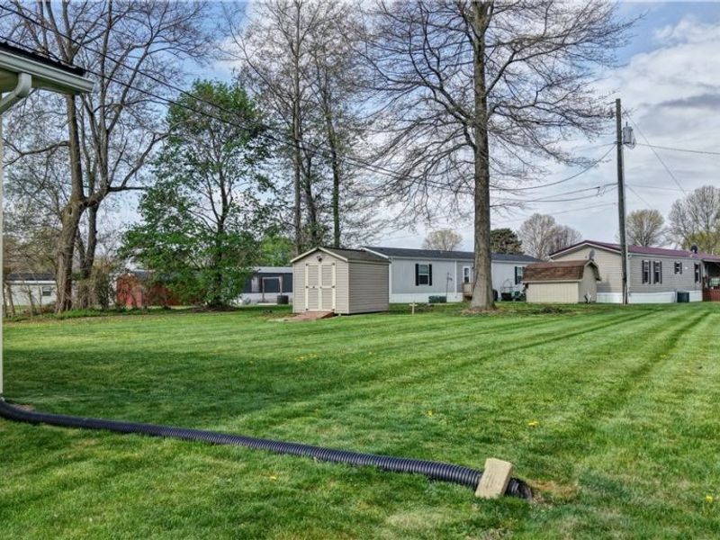 445 N George Street, West Lafayette, OH 43845 Photo 19