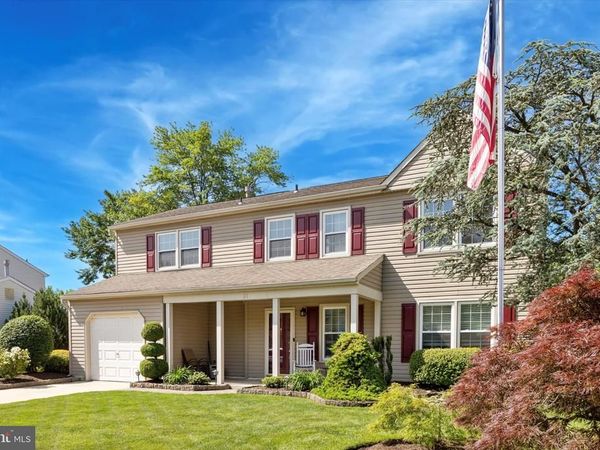 21 GLAMIS ROAD, BLACKWOOD, NJ 08012