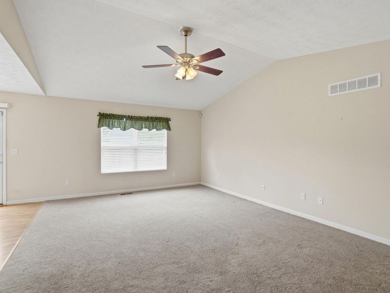 1840 Hunters Ridge Drive, Troy, OH 45373 Photo 10