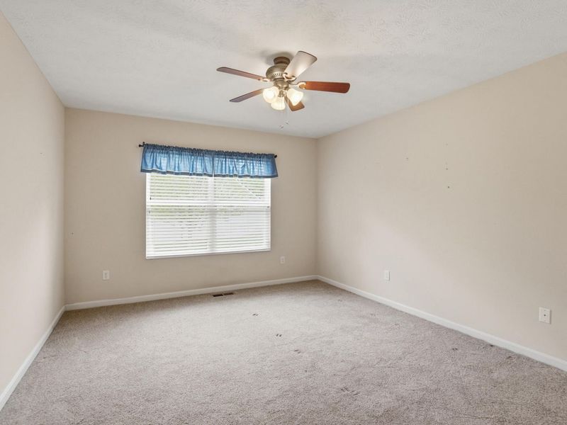 1840 Hunters Ridge Drive, Troy, OH 45373 Photo 27