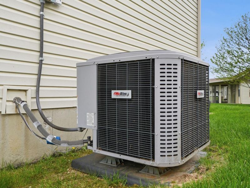 1840 Hunters Ridge Drive, Troy, OH 45373 Photo 49