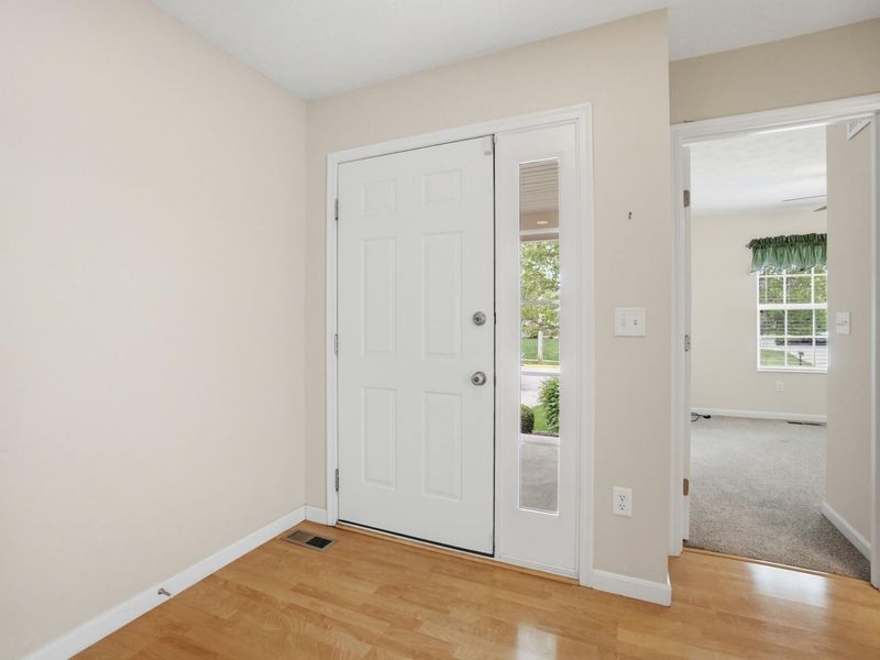 1840 Hunters Ridge Drive, Troy, OH 45373 Photo 8