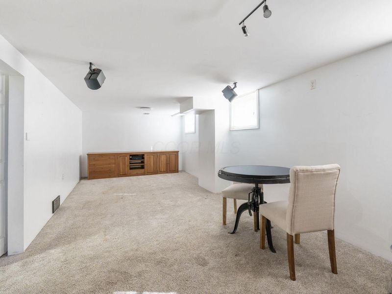 65 Frebis Avenue, Columbus, OH 43206 Photo 33