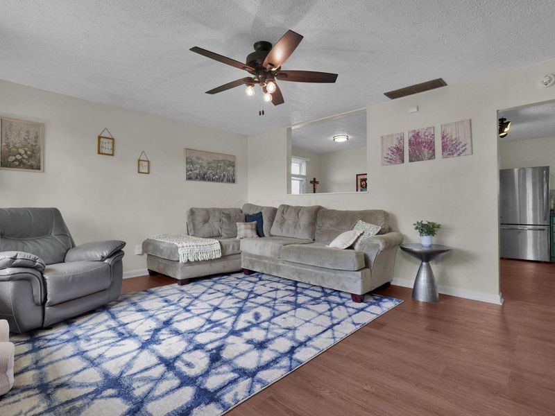 2690 Kenny Lane, Grove City, OH 43123 Photo 3